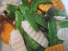 鸡纵菌田园小炒-雀蓝川菜(奥体广场店)