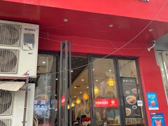 门面-螺小胖柳州螺蛳粉(钟楼总店)