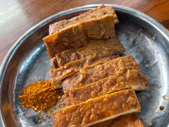 -鸿浩扒猪脚米线