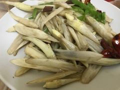 -蓝精灵饺子店