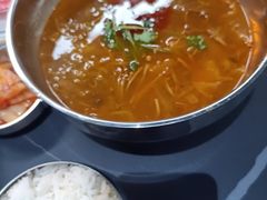 -许哥东北烧烤·铁丳烤串·宫后夹肉(繁花中心店)