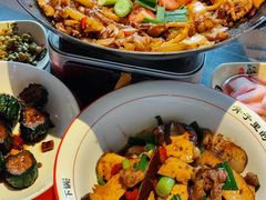 -富正毅三下锅·湘西韵味(天门山索道店)