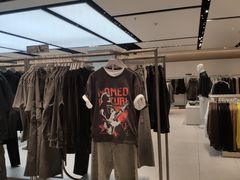 -URBAN REVIVO(七宝领展广场店)