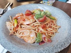 意式细面配烟熏三文鱼-Wagas沃歌斯(合生汇店)