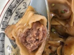 蛋黄鲜肉馄饨-饨顿香馄饨