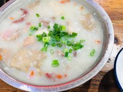 新鲜猪杂粥-南记食粥坊·宵夜大排档(莲花总店)