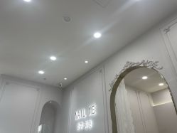 -Nail Me美甲美睫