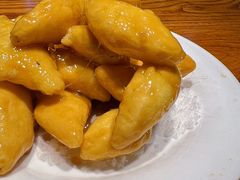 拔丝奶皮子-蒙艾里民族传统菜蒙餐