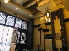 -仁虎老火锅(黄泥磅店)