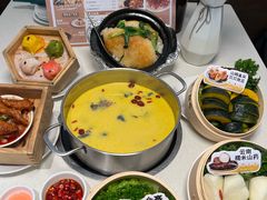 -煲王粤菜餐厅(中侨中心店)