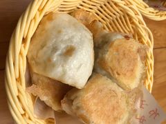牛肉水煎包-方中山胡辣汤(成都首店)