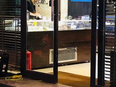 门面-红跑车(仙鹤街店)