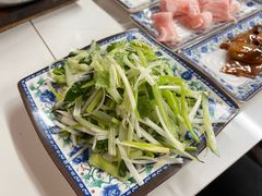 老虎菜-大槐树烤肉馆
