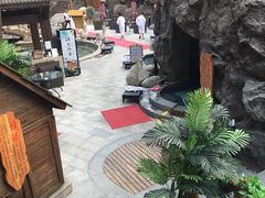 -裕龙汤泉