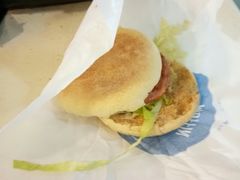 -麦当劳(轻轨曹杨路店)