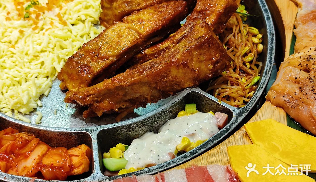 不会还有人没吃过他家的烤肉呼啦圈吧