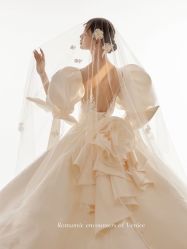 -NaNa婚纱礼服馆