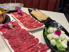 -牛村来人潮汕牛肉火锅(西单店)