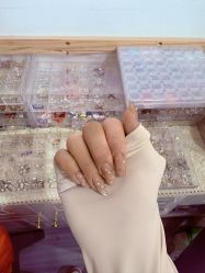 -瞧·享轻奢美甲美睫
