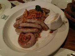 -皇冠自酿啤酒坊(中国红街5号楼店)