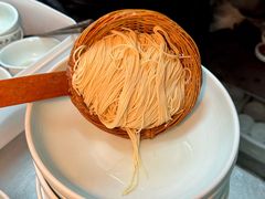 -裕兴记•蟹黄面馆(人民广场店)