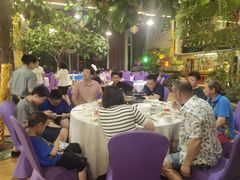 -九尊食上(生态园林酒店)