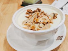 琥珀果仁双皮奶(热)-满记甜品(王府井北京市百货大楼店)