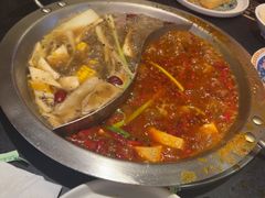 -沸炉重庆老火锅(军事博物馆店)