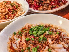 -绝城芋儿鸡(犀浦旗舰店)