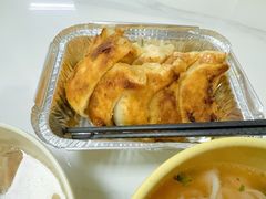 -周震馄饨