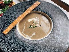 -Kathleen's Waitan 凯圣琳江景西餐厅(外滩店)