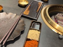 -铭牛烧肉·和牛海鲜自助(高新月牙湖店)