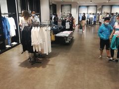 -ZARA(恒隆广场店)