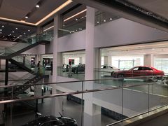 -浙江星杭奔驰4S店(海创园店)