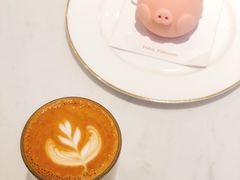 -Fridi Patisserie Cafe