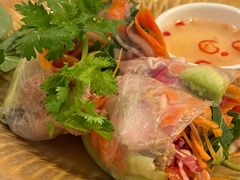 越式香茅鸡肉牛油果粉卷-BAKER&SPICE(安福路店)