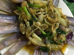 -亚龙湾8号(丁村万人海鲜广场店)