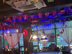 -聚点酒吧(龙湖滨江天街店)