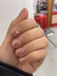 -芊冉•美甲美睫纹绣