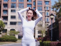 -lululemon(比斯特购物村店)