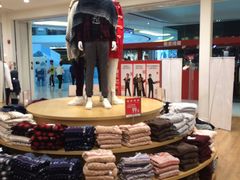 -优衣库(东莞东城万达广场店)