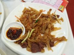 干炒牛河-文记壹心鸡(宝华路店)
