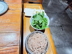 -围炉·云南铜瓢牛肉火锅(桐柏路店)