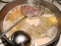 -左庭右院鲜牛肉火锅(浦江欢乐颂店)