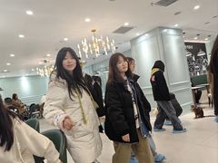 -安格丽娜·狗咖·猫咖羊驼咖(春熙路百盛商场店)