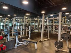 -一兆韦德健身(慧芝湖店)