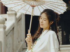 -金夫人化妆摄影职业培训学校