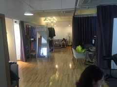 -壹人壹像工作室(购物公园店)