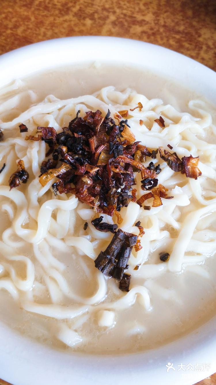 回勺面是大连市金州区的名小吃 面劲汤浓