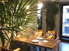 -HIGH FIVE哈福手工汉堡(桂林路店)